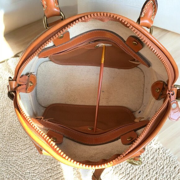 Vintage Dooney & Bourke Norfolk Satchel Bone Leather With British Tan Trim All-W - Picture 4 of 14